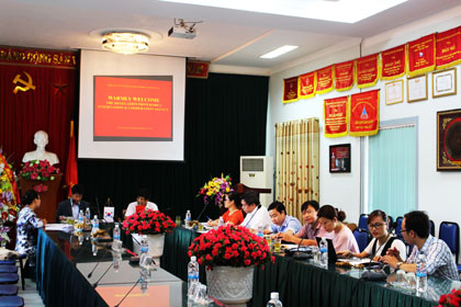 Đại diện Cơ quan Hợp tác Quốc tế Hàn Quốc (KOICA) thăm và làm việc với lãnh đạo trường CĐ Kinh tế-Tài chính Thái Nguyên (TCEF).